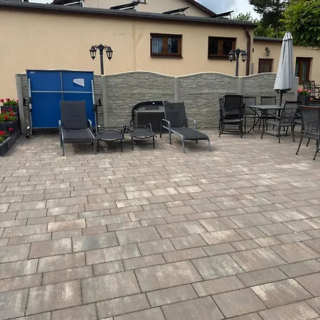 Apartamety Wanda Z Placem Zabaw Vendégház 3*