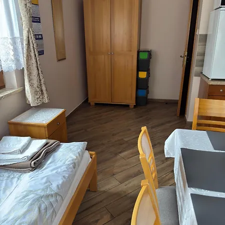 Apartamety Wanda Z Placem Zabaw Affittacamere