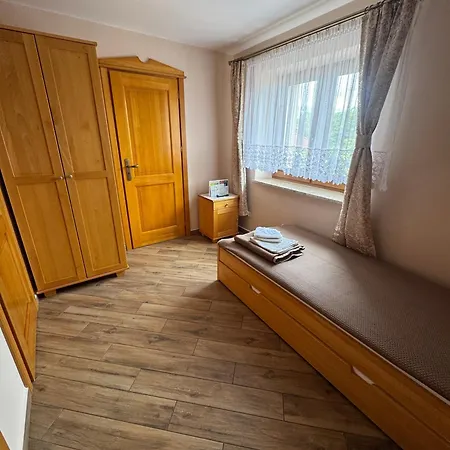 Apartamety Wanda Z Placem Zabaw Affittacamere 3*